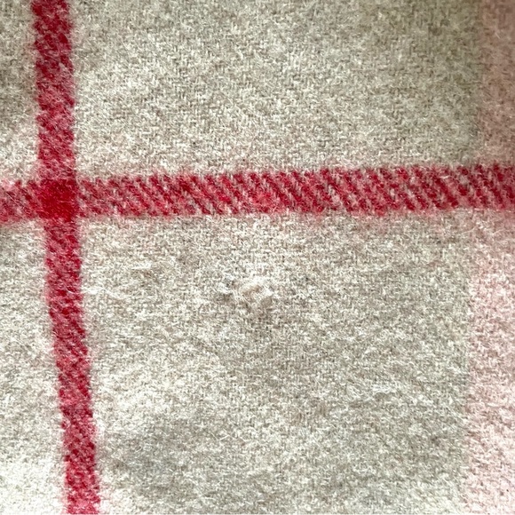 Danica Wool Plaid Throw Camping Picnic Blanket - Picture 9 of 12